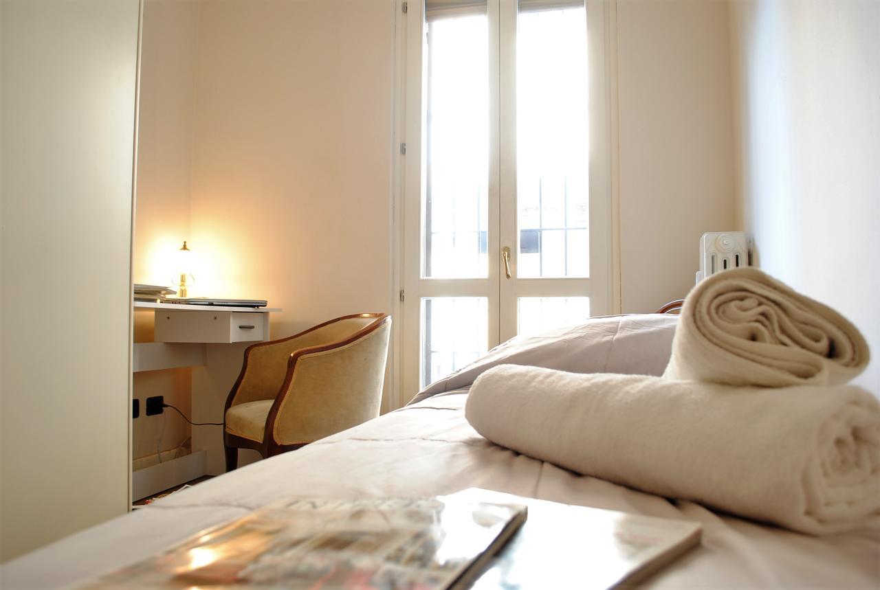 Dreaming Piazza Bra Rooms Verona Exterior foto